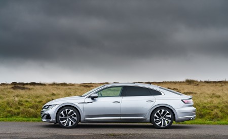 2021 Volkswagen Arteon (UK-Spec) Side Wallpapers 450x275 (46)