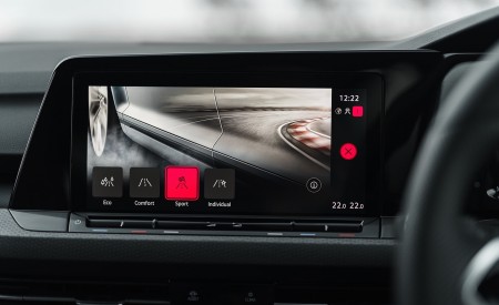 2021 Volkswagen Golf GTI (UK-Spec) Central Console Wallpapers  450x275 (80)