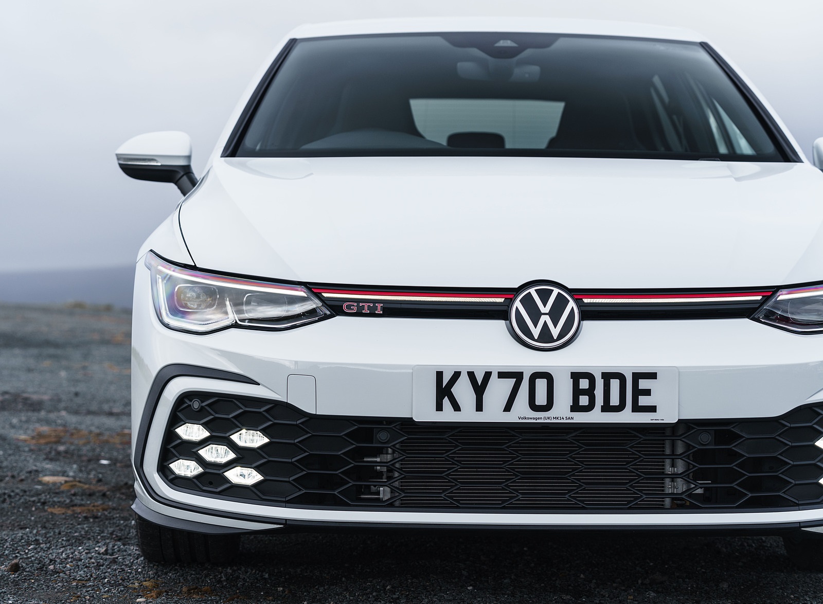 2021 Volkswagen Golf GTI (UK-Spec) Front Wallpapers #44 of 95