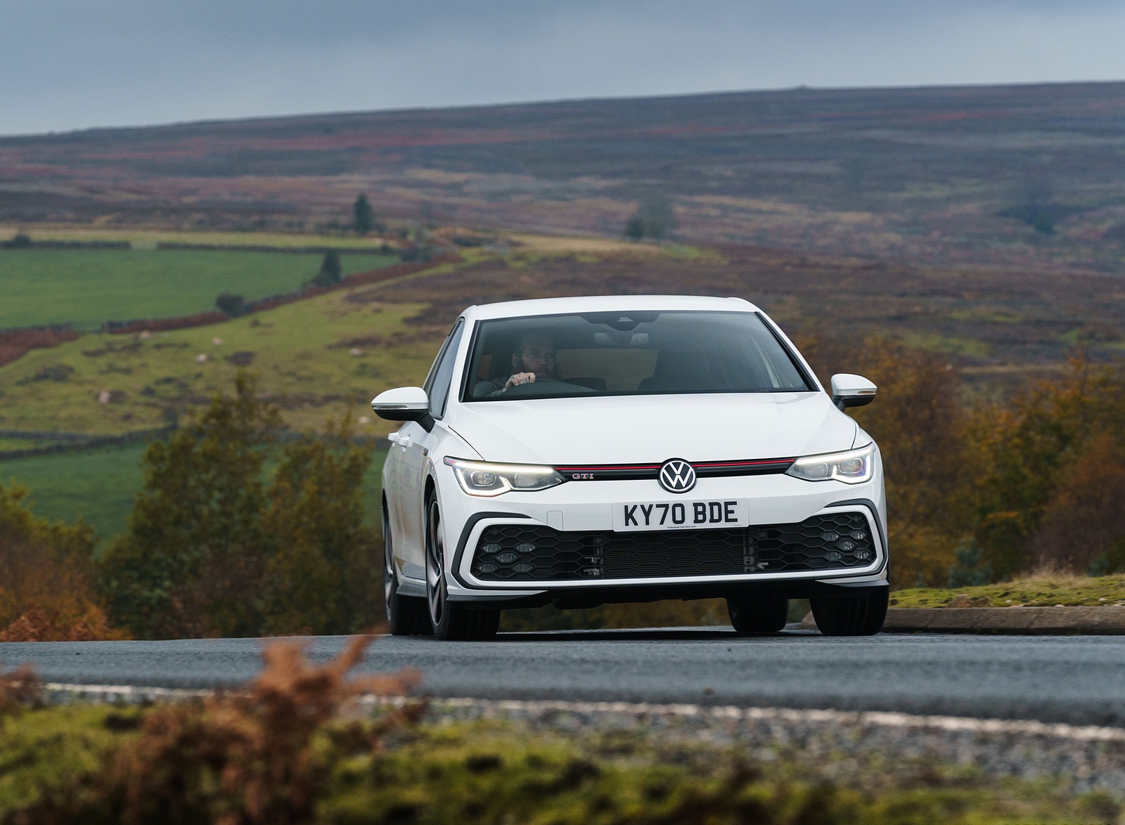 2021 Volkswagen Golf GTI (UK-Spec) Front Wallpapers  (6)