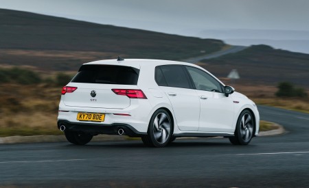 2021 Volkswagen Golf GTI (UK-Spec) Rear Three-Quarter Wallpapers  450x275 (11)
