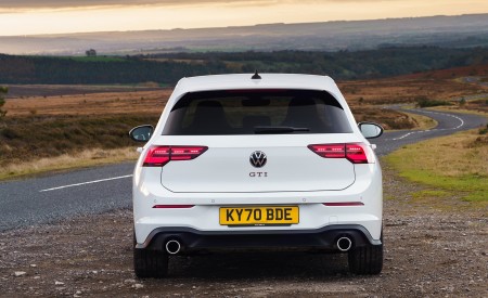 2021 Volkswagen Golf GTI (UK-Spec) Rear Wallpapers 450x275 (36)