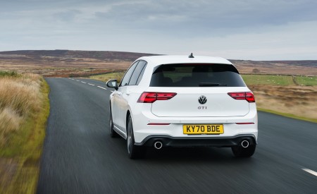 2021 Volkswagen Golf GTI (UK-Spec) Rear Wallpapers  450x275 (19)