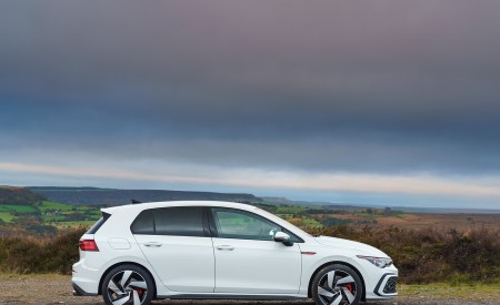 2021 Volkswagen Golf GTI (UK-Spec) Side Wallpapers  450x275 (39)