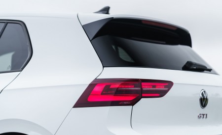 2021 Volkswagen Golf GTI (UK-Spec) Tail Light Wallpapers 450x275 (55)