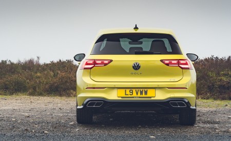 2021 Volkswagen Golf R-Line (UK-Spec) Rear Wallpapers 450x275 (37)