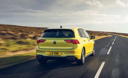 2021 Volkswagen Golf R-Line (UK-Spec) Rear Wallpapers  450x275 (7)