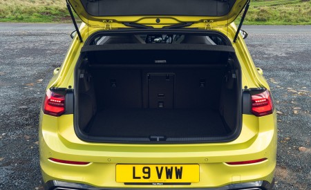 2021 Volkswagen Golf R-Line (UK-Spec) Trunk Wallpapers 450x275 (79)