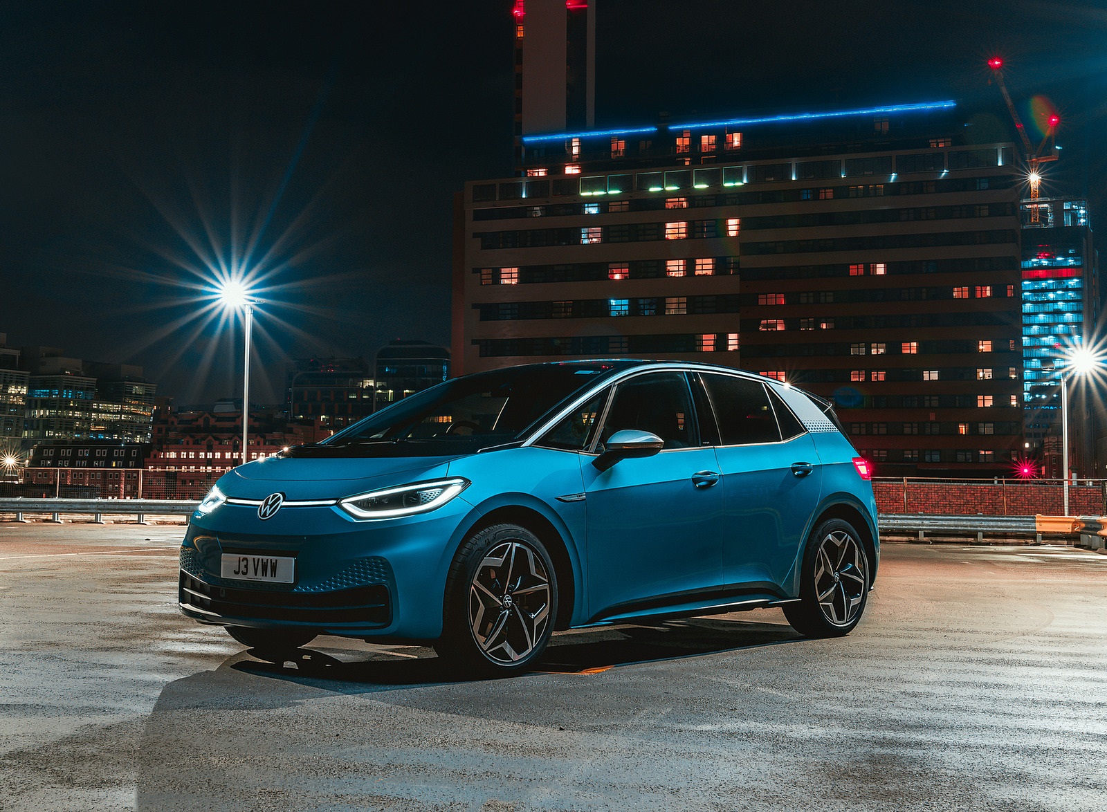 2021 Volkswagen ID.3 1st Edition (UK-Spec) Front Three-Quarter Wallpapers (6)