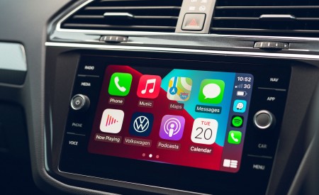 2021 Volkswagen Tiguan Life (UK-Spec) Central Console Wallpapers 450x275 (66)
