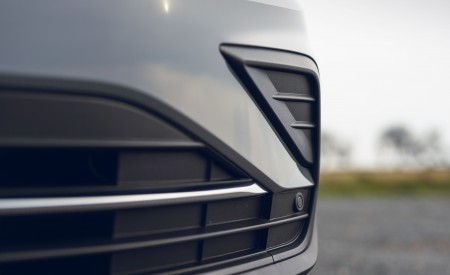 2021 Volkswagen Tiguan Life (UK-Spec) Detail Wallpapers  450x275 (41)