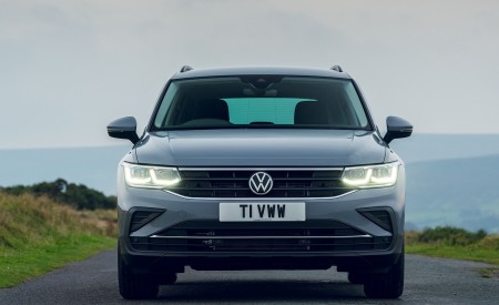 2021 Volkswagen Tiguan Life (UK-Spec) Front Wallpapers  450x275 (21)