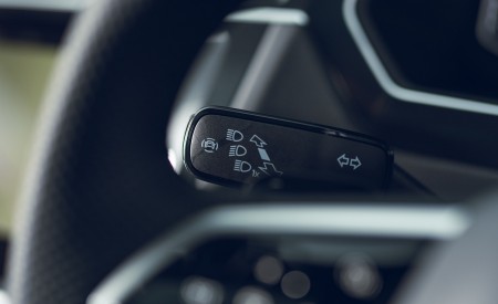 2021 Volkswagen Tiguan R-Line (UK-Spec) Interior Detail Wallpapers 450x275 (83)