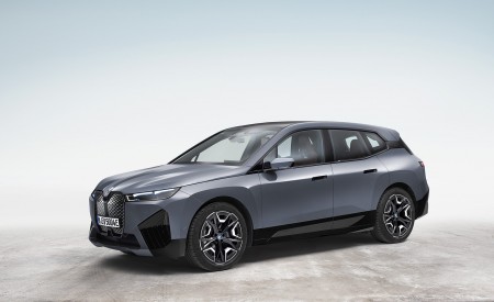 2022 BMW iX Front Three-Quarter Wallpapers 450x275 (90)