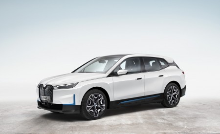 2022 BMW iX Front Three-Quarter Wallpapers 450x275 (83)