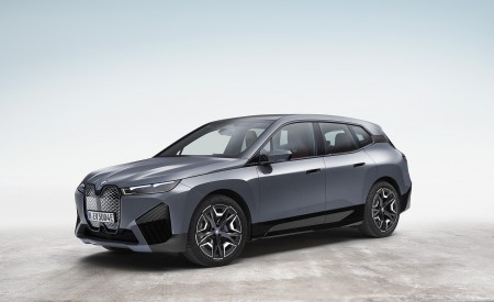 2022 BMW iX Front Three-Quarter Wallpapers 450x275 (91)