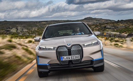 2022 BMW iX Front Wallpapers  450x275 (32)