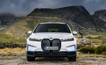 2022 BMW iX Front Wallpapers 450x275 (78)