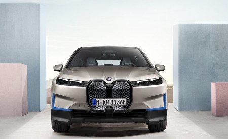 2022 BMW iX Front Wallpapers 450x275 (38)