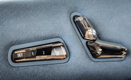 2022 BMW iX Interior Detail Wallpapers  450x275 (55)