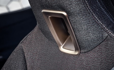 2022 BMW iX Interior Detail Wallpapers 450x275 (53)