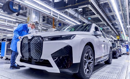 2022 BMW iX Production Wallpapers  450x275 (145)