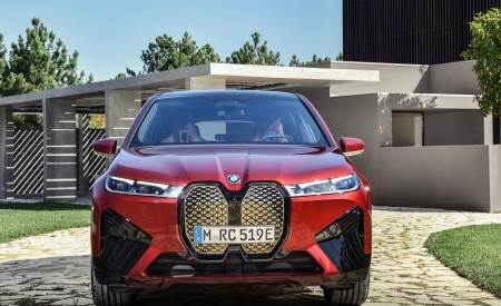 2022 BMW iX with Sport Package Front Wallpapers 450x275 (13)