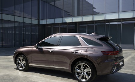 2022 Genesis GV70 Rear Three-Quarter Wallpapers 450x275 (8)