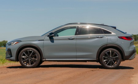 2022 Infiniti QX55 (Color: Liquid Platinum) Side Wallpapers 450x275 (69)