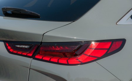 2022 Infiniti QX55 (Color: Liquid Platinum) Tail Light Wallpapers 450x275 (79)