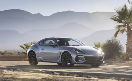 2022 Subaru BRZ Front Three-Quarter Wallpapers  450x275 (91)