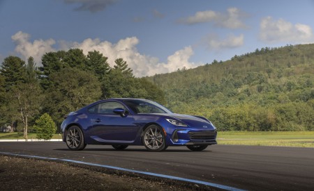 2022 Subaru BRZ Front Three-Quarter Wallpapers 450x275 (31)