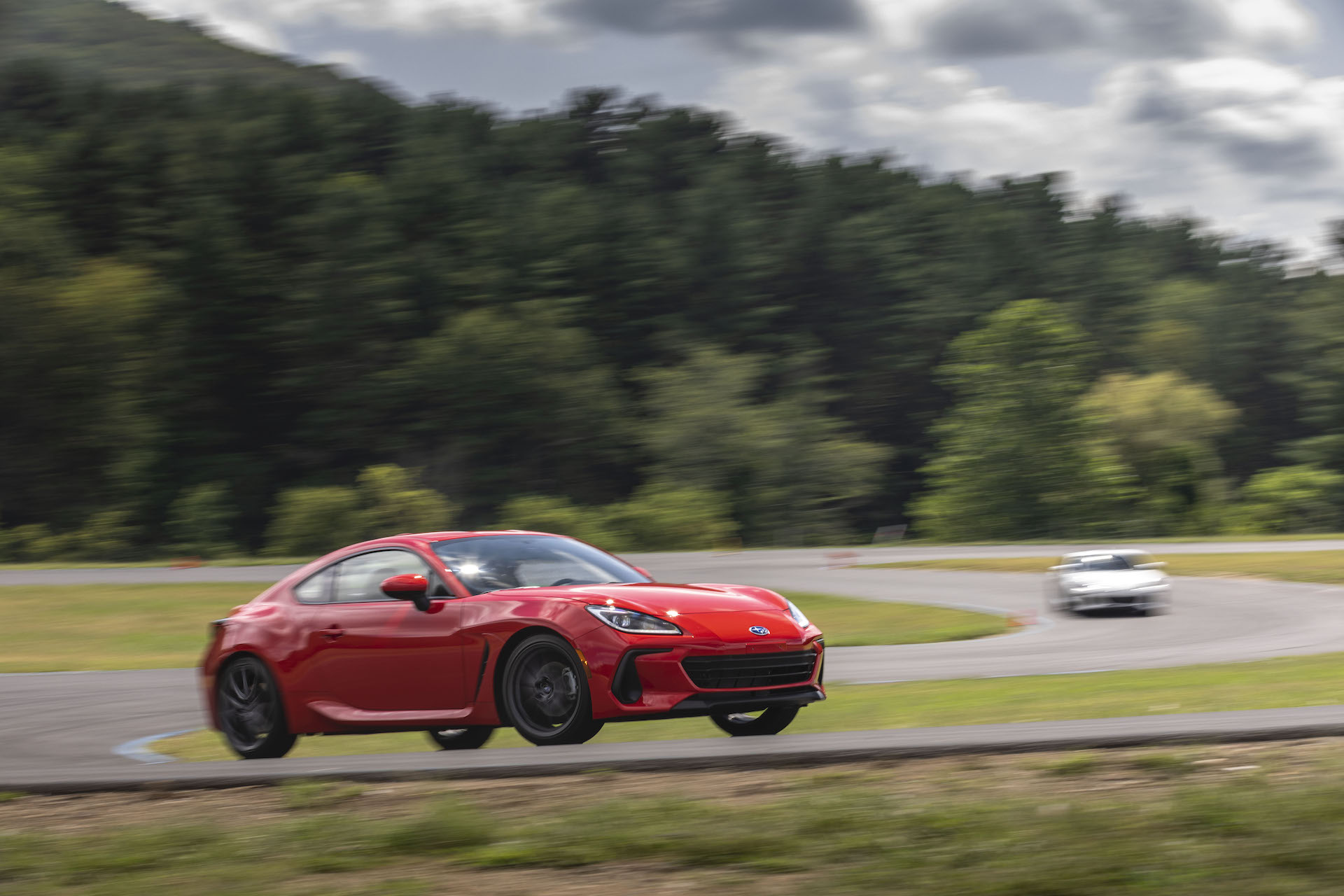 2022 Subaru BRZ Front Three-Quarter Wallpapers (3)