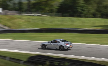 2022 Subaru BRZ Rear Three-Quarter Wallpapers 450x275 (65)