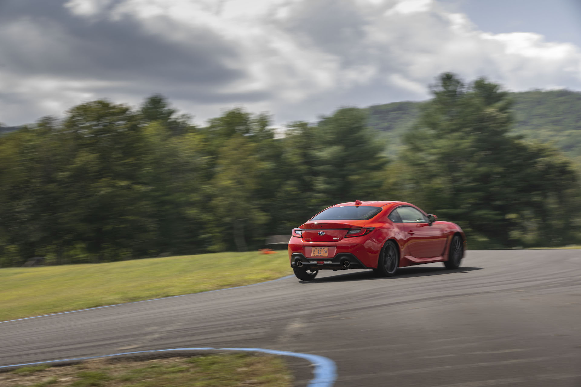 2022 Subaru BRZ Rear Three-Quarter Wallpapers (9)