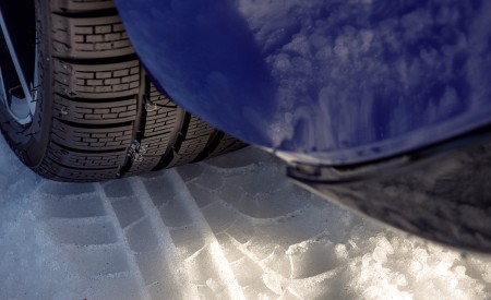 2022 Volkswagen Golf R Detail Wallpapers 450x275 (41)