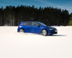 2022 Volkswagen Golf R Front Three-Quarter Wallpapers  150x120 (9)