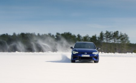 2022 Volkswagen Golf R Front Wallpapers  450x275 (12)