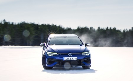 2022 Volkswagen Golf R Front Wallpapers 450x275 (18)