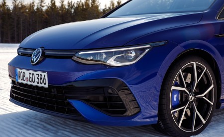 2022 Volkswagen Golf R Headlight Wallpapers 450x275 (29)