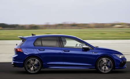2022 Volkswagen Golf R Side Wallpapers 450x275 (62)