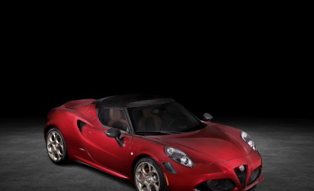 2020 Alfa Romeo 4C Spider 33 Stradale Tributo Front Three-Quarter Wallpapers 450x275 (3)