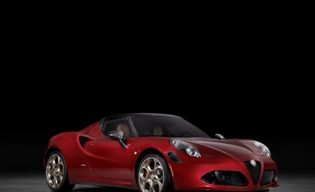 2020 Alfa Romeo 4C Spider 33 Stradale Tributo Front Three-Quarter Wallpapers 450x275 (4)