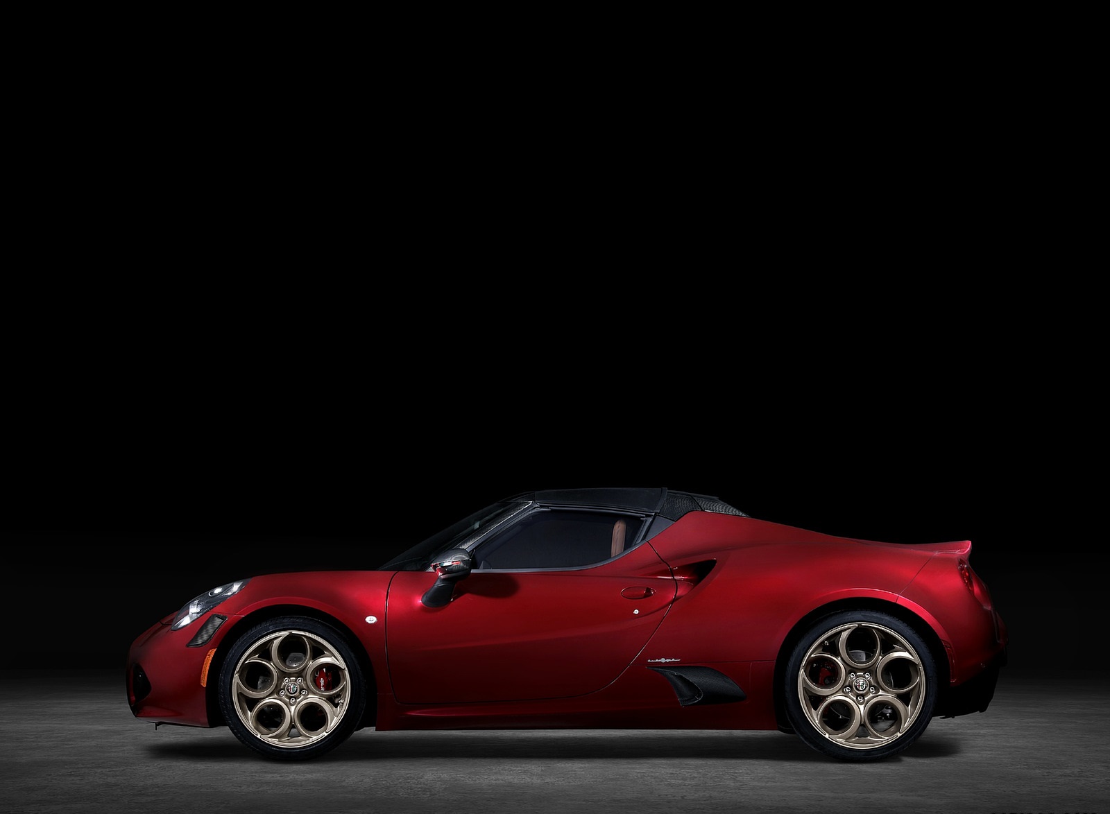 2020 Alfa Romeo 4C Spider 33 Stradale Tributo Side Wallpapers (12)