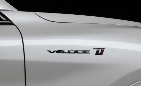 2021 Alfa Romeo Stelvio Veloce Ti Badge Wallpapers 450x275 (27)
