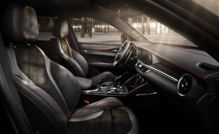 2021 Alfa Romeo Stelvio Veloce Ti Interior Wallpapers 450x275 (19)