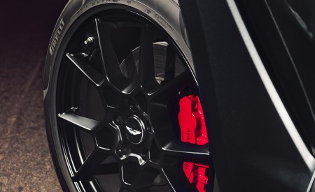 2021 Aston Martin DBX (Satin Xenon Grey; US-Spec) Detail Wallpapers 450x275 (61)