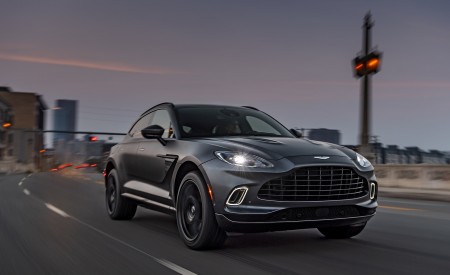 2021 Aston Martin DBX (Satin Xenon Grey; US-Spec) Front Three-Quarter Wallpapers 450x275 (38)