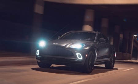 2021 Aston Martin DBX (Satin Xenon Grey; US-Spec) Front Wallpapers 450x275 (45)