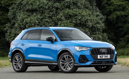 2021 Audi Q3 45 TFSI e Plug-In Hybrid (UK-Spec) Front Three-Quarter Wallpapers 450x275 (11)